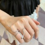 Huanzhi Hip Hop Punk Silver Colour Wave Bend Snake Metal Vintage Finger Ring For Cool Women Girls Jewelry Gifts - 5